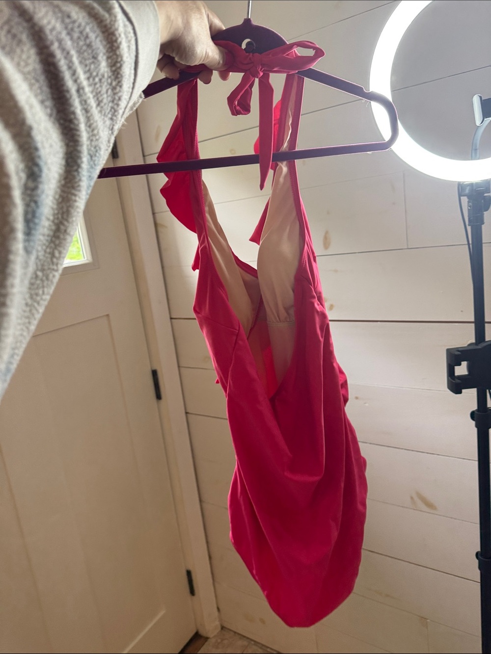 Cupshe Red Ruffle Halter One-Piece Swimsuit - Picture 4 of 5